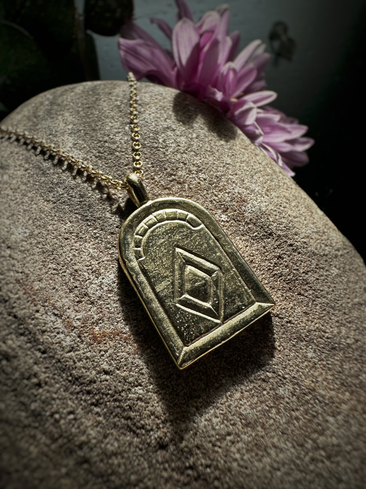 Aztec Arch Pendant Necklace Solid 9ct Yellow Gold